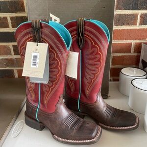 NWT ARIAT Womens Boots